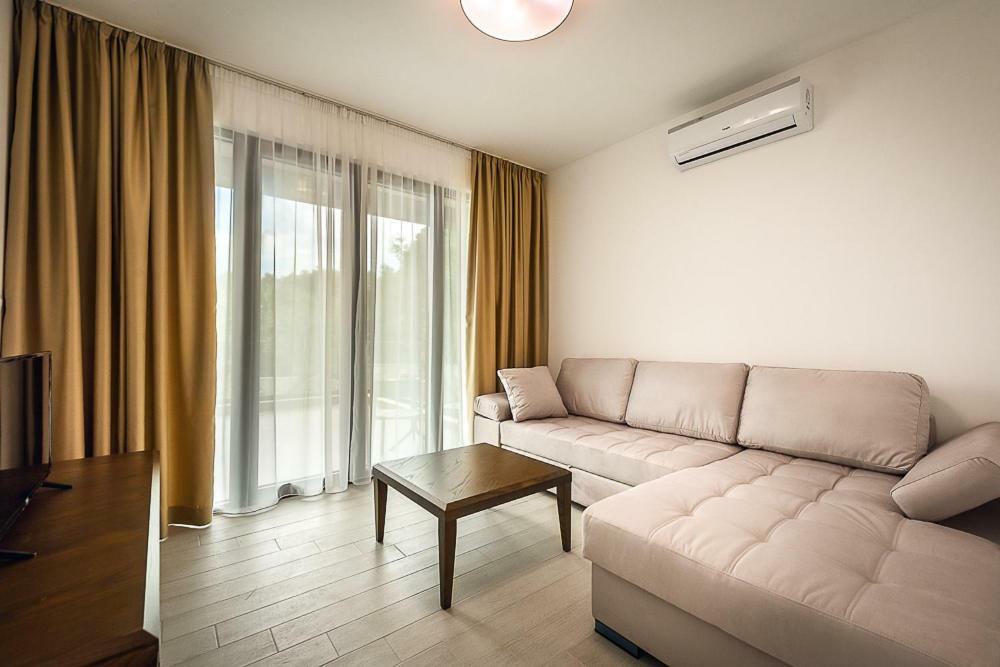 Adria Lux Apartmens 2 สเวติ สเตฟาน ภายนอก รูปภาพ