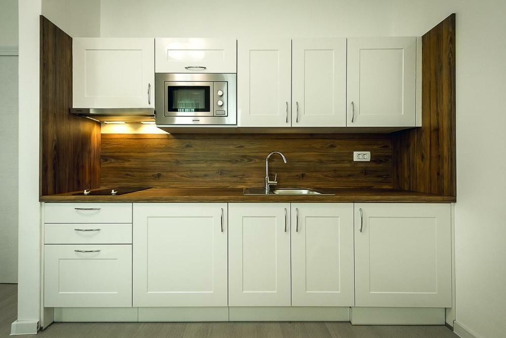 Adria Lux Apartmens 2 สเวติ สเตฟาน ภายนอก รูปภาพ