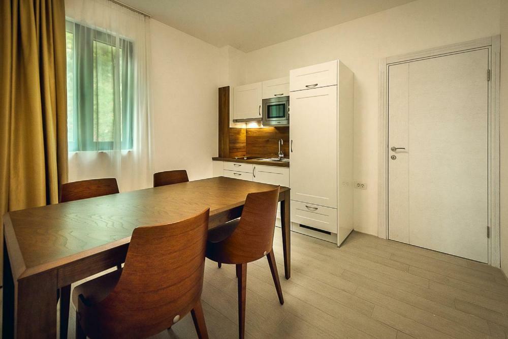 Adria Lux Apartmens 2 สเวติ สเตฟาน ภายนอก รูปภาพ