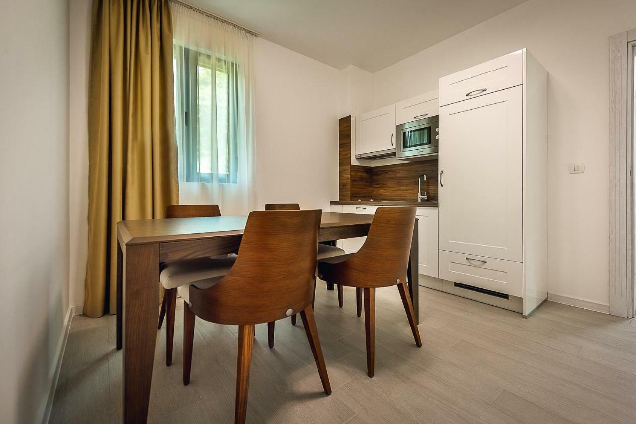 Adria Lux Apartmens 2 สเวติ สเตฟาน ภายนอก รูปภาพ
